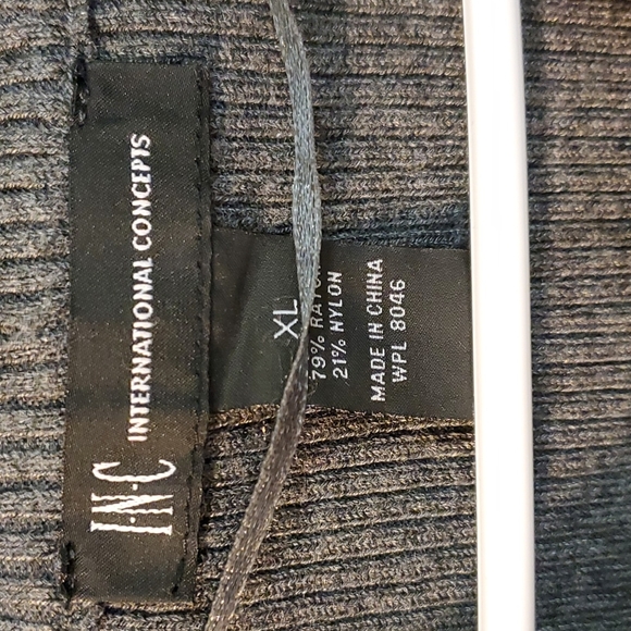 INC Short Sleeve Sweater XL - Picture 2 of 6